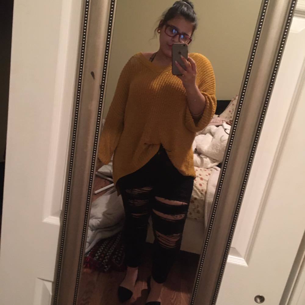 Meet your Posher, Elyssa